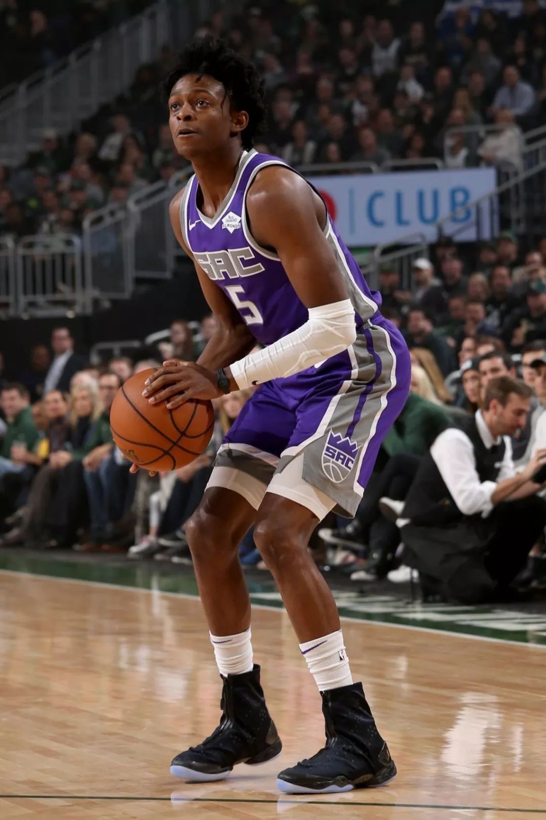 上海体育馆 上海体育馆