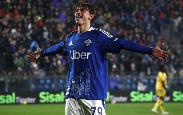 仍涌现出许 仍涌现出许