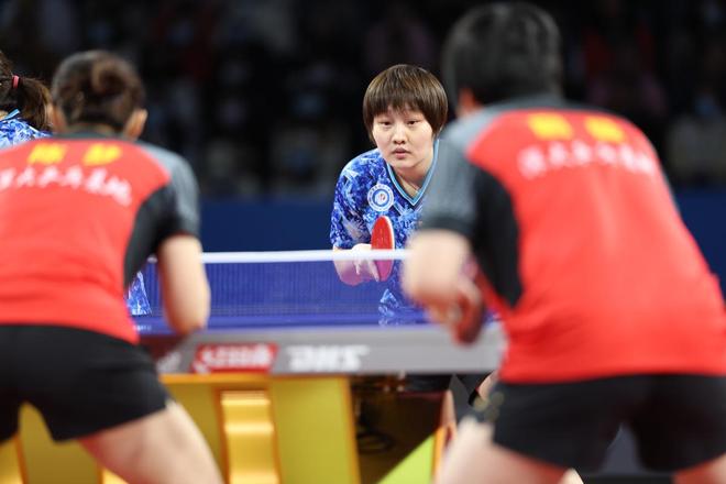 女队不负众 女队不负众