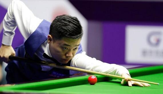 占太多球权 占太多球权