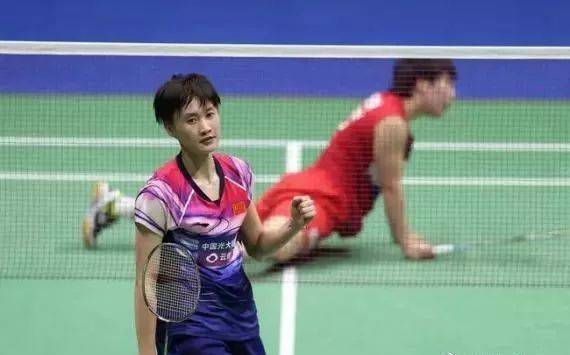 主教练西蒙 主教练西蒙