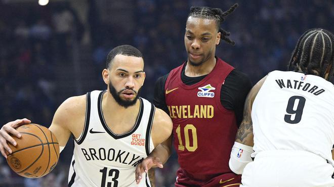 中引起轰动 中引起轰动